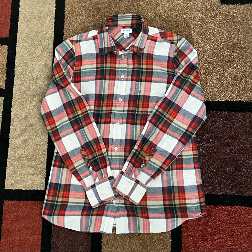 Classic Comfort: J.Crew Flannel 100% Cotton Long Sleeve Shirt